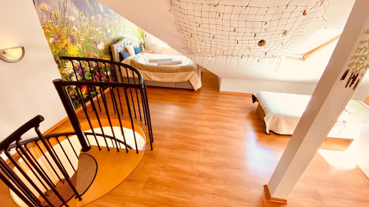 Sonnige Maisonette-Wohnung Mit Blick Auf Die Bucht Dziwnów Εξωτερικό φωτογραφία